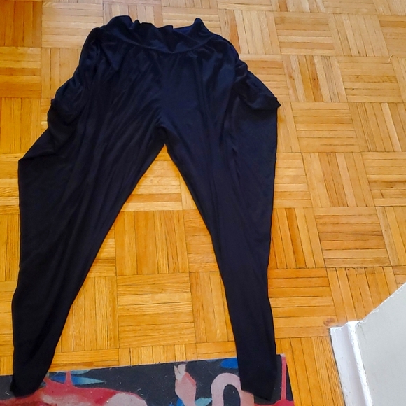 New comfy Fashion Nova pants - Picture 2 of 2